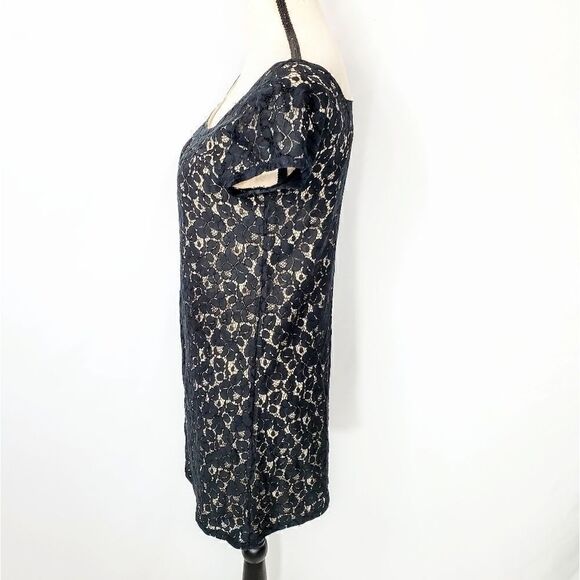 Velvet Torch Black Lace Dress - Picture 3 of 5